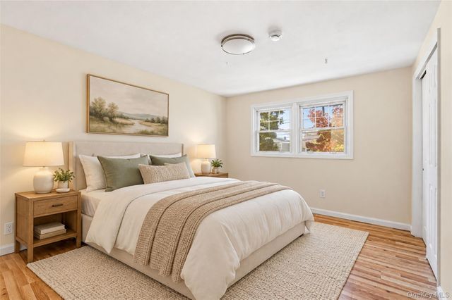 644 S 8th Street, Lindenhurst, NY 11757