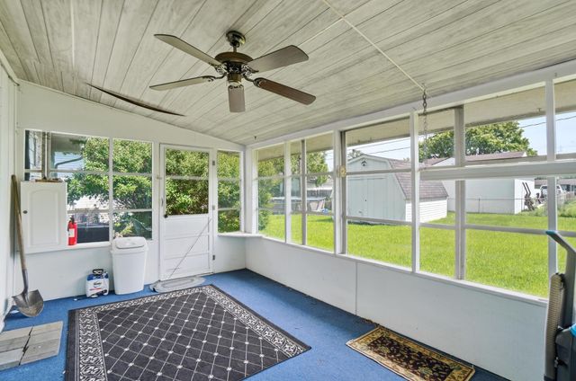 4681 Henley Avenue, Columbus, OH 43228