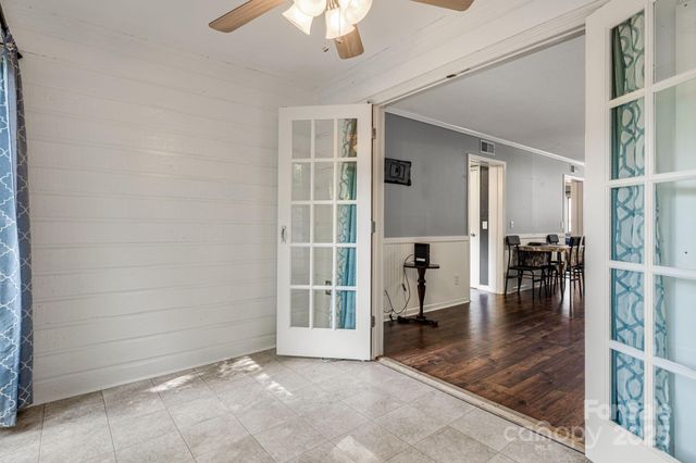 15 Lake Drive D2, Laurel Park, NC 28739