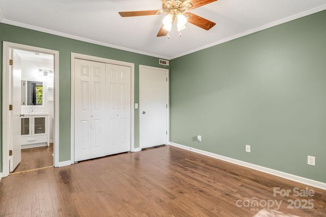 15 Lake Drive D2, Laurel Park, NC 28739