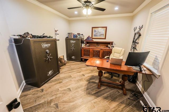 845 FM 31, Deberry, TX 75639