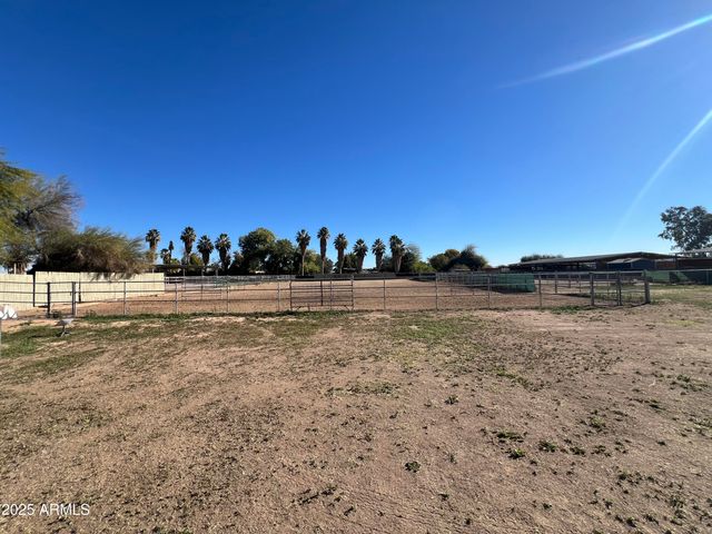 7431 N ALSUP Avenue, Litchfield Park, AZ 85340