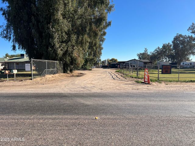 7431 N ALSUP Avenue, Litchfield Park, AZ 85340