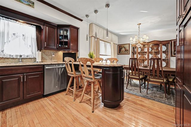 95 Rhodes Avenue, Hempstead, NY 11550