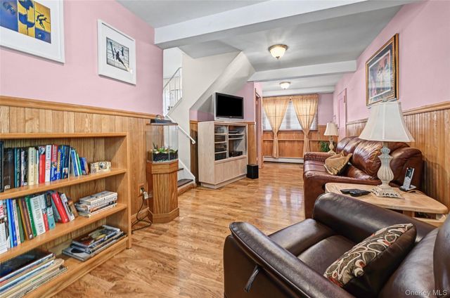 95 Rhodes Avenue, Hempstead, NY 11550