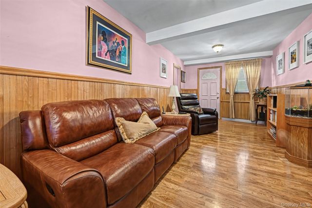 95 Rhodes Avenue, Hempstead, NY 11550