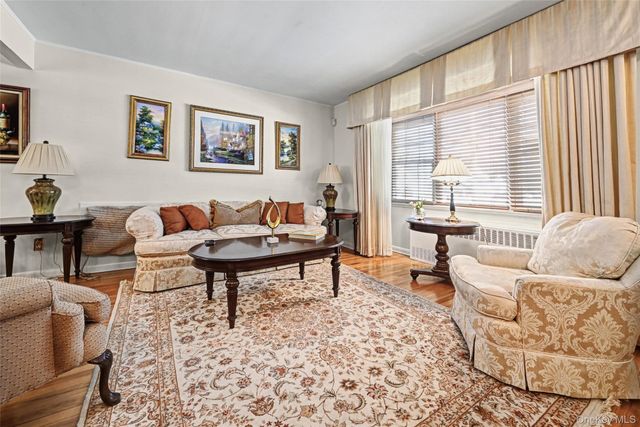 95 Rhodes Avenue, Hempstead, NY 11550