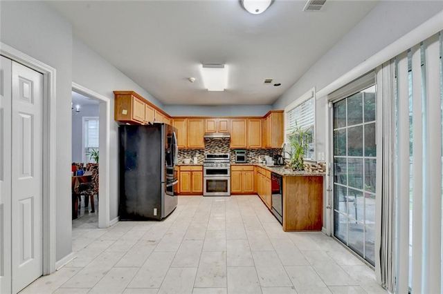 515 Friars Head Drive, Suwanee, GA 30024
