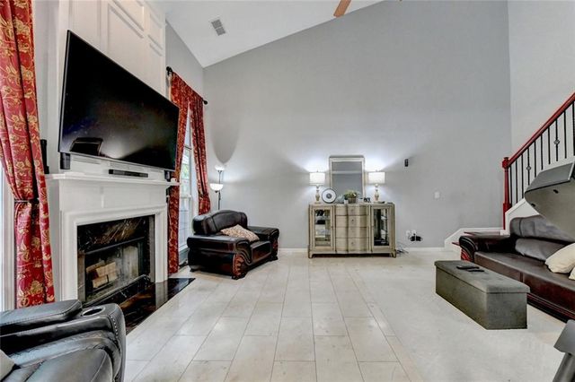 515 Friars Head Drive, Suwanee, GA 30024