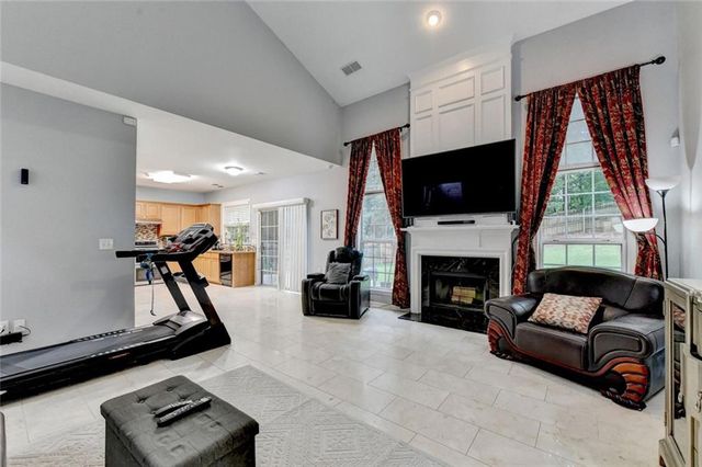 515 Friars Head Drive, Suwanee, GA 30024