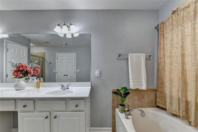 515 Friars Head Drive, Suwanee, GA 30024