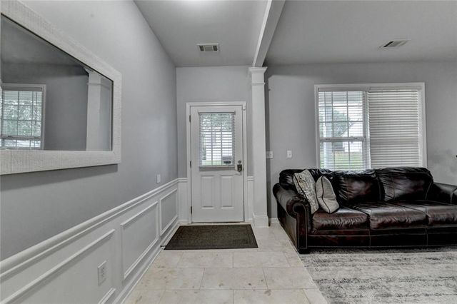 515 Friars Head Drive, Suwanee, GA 30024