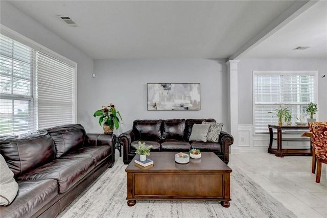 515 Friars Head Drive, Suwanee, GA 30024