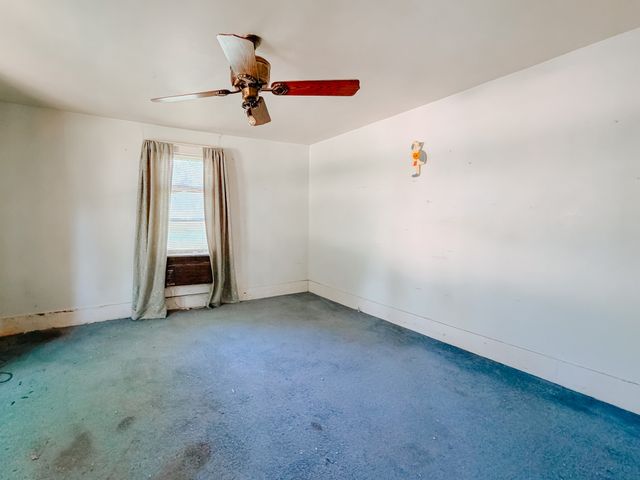 305 N 3rd Street, Coolidge, TX 76693