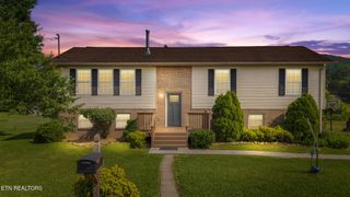 3206 Bativa Garden Court, Sevierville, TN 37876