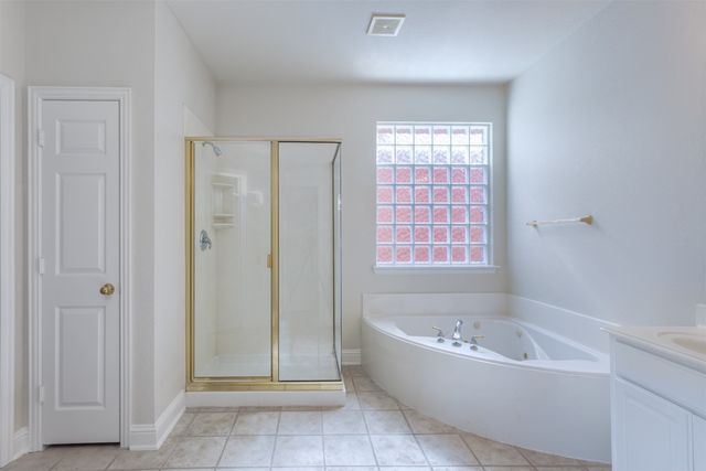 1305 Canyon Creek Drive, Mckinney, TX 75072