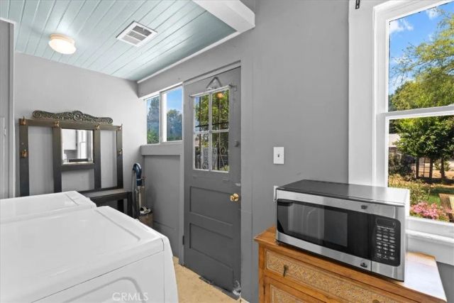 4303 Mission Inn Avenue, Riverside, CA 92501