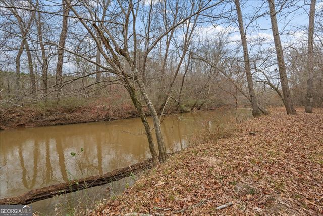 218 N Ole Hickory Trail, Carrollton, GA 30117