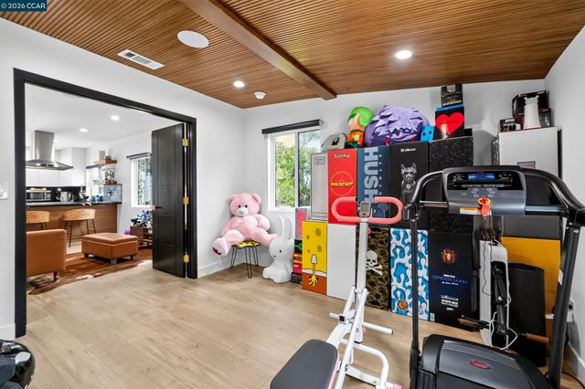 4261 division st, Los Angeles, CA 90065