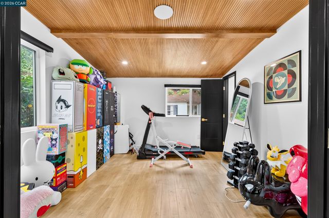 4261 division st, Los Angeles, CA 90065