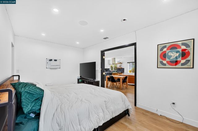 4261 division st, Los Angeles, CA 90065