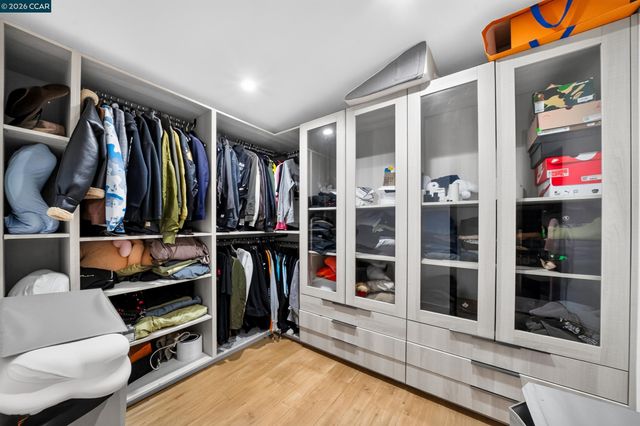 4261 division st, Los Angeles, CA 90065