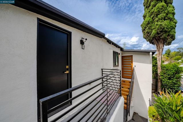 4261 division st, Los Angeles, CA 90065