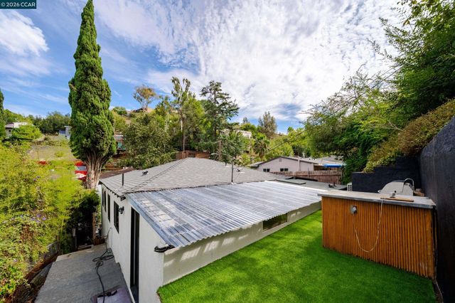 4261 division st, Los Angeles, CA 90065