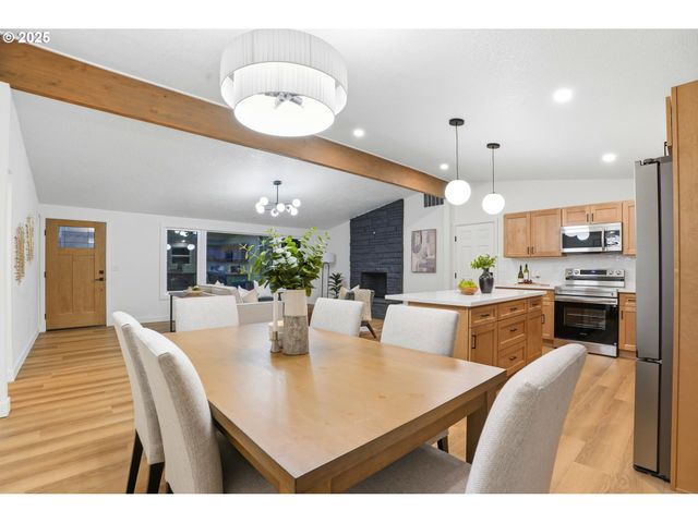 5189 Se LA MESA Way, Milwaukie, OR 97267