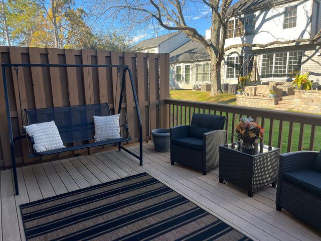 1715 Amelia Court, Naperville, IL 60565