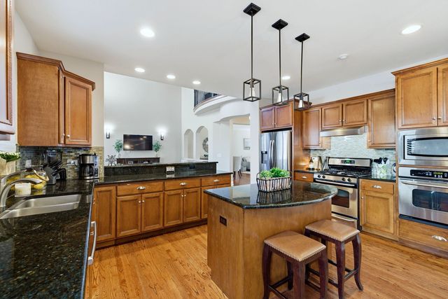 1715 Amelia Court, Naperville, IL 60565