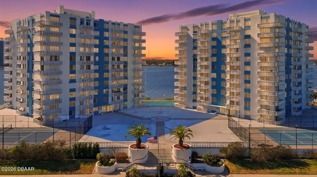 935 N Halifax Ave Apt 1106, Daytona Beach, FL 32118