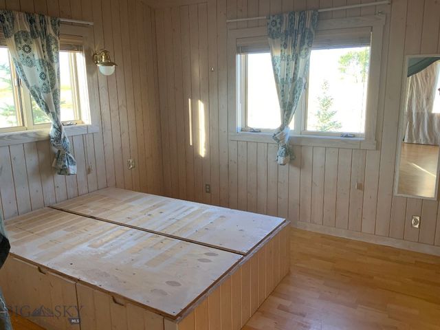 36 Rowdy Way, Ennis, MT 59729