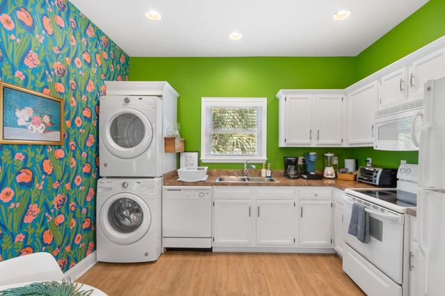 251 Riberia St, St Augustine, FL 32084