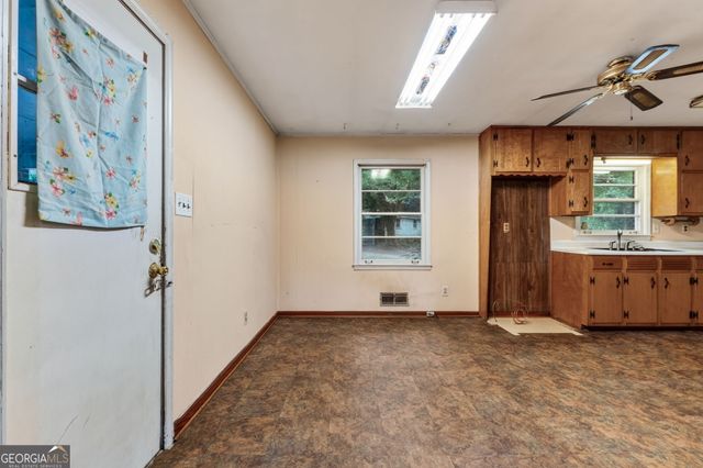455 Senoia Road, Tyrone, GA 30290