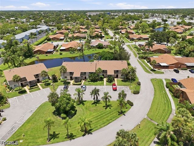 5702 Foxlake DR 4, North Fort Myers, FL 33917