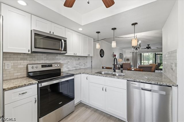 5702 Foxlake DR 4, North Fort Myers, FL 33917