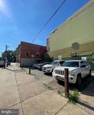 5001 N BROAD ST, Philadelphia, PA 19141