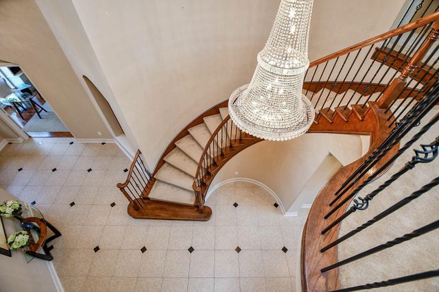 1731 Pampas Trail Drive, Friendswood, TX 77546