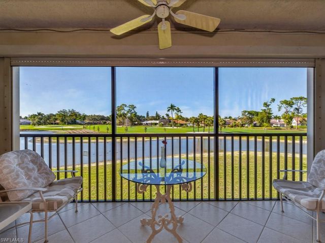 413 Augusta BLVD 206, Naples, FL 34113