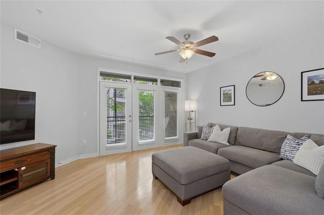 390 17th Street NW 3038, Atlanta, GA 30363