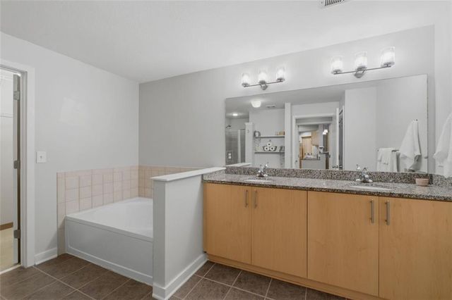 390 17th Street NW 3038, Atlanta, GA 30363