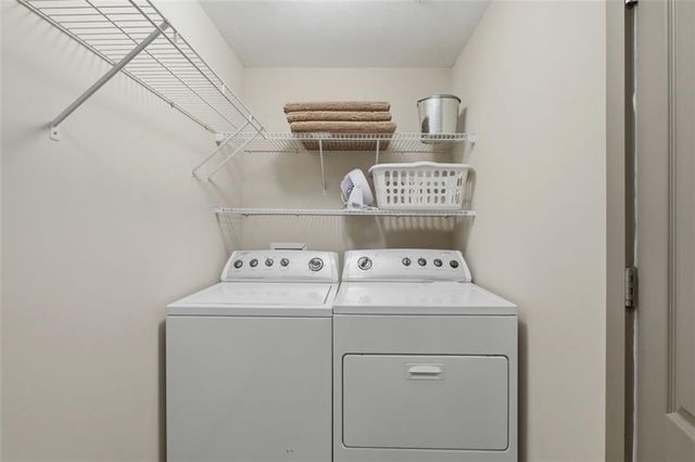 390 17th Street NW 3038, Atlanta, GA 30363