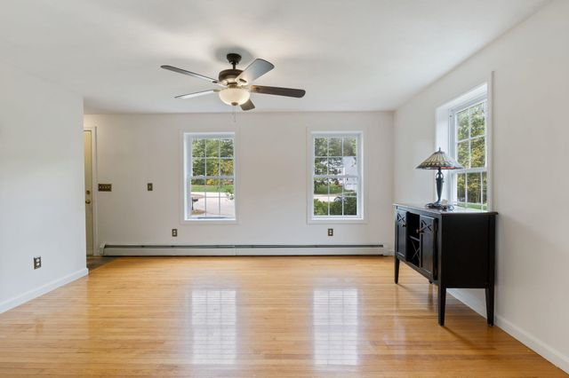 26 Kacie Lane, Danville, NH 03819