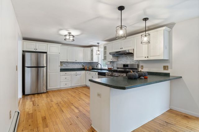 26 Kacie Lane, Danville, NH 03819