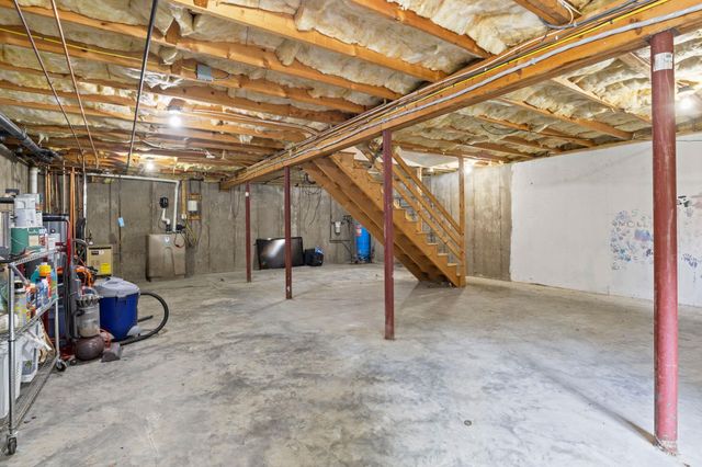26 Kacie Lane, Danville, NH 03819