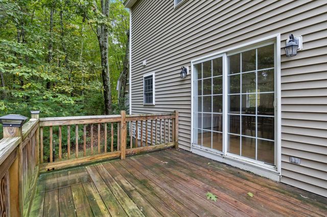 26 Kacie Lane, Danville, NH 03819