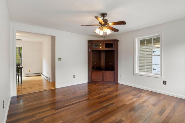 26 Kacie Lane, Danville, NH 03819