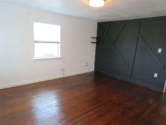 5804 Newcastle Street 2, Bellaire, TX 77401