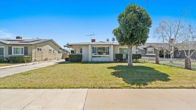 941 W Yale Street, Ontario, CA 91762